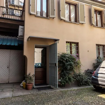 Torino, Centro - La Casa Dell'artista & Parking * Torino